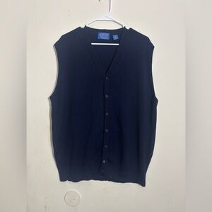 Vintage Pendleton Vest Mens
Size XL Navy Blue 100%
Merino Wool